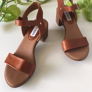 steve madden april sandal